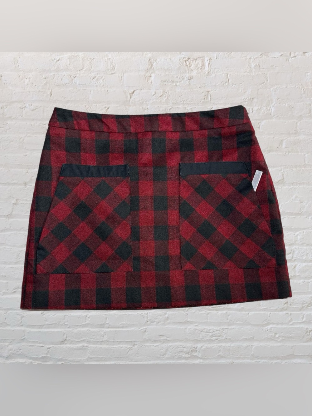 Mango Red & Black Tartan Mini Skirt with Front Pockets in Women’s Size US 2/SM